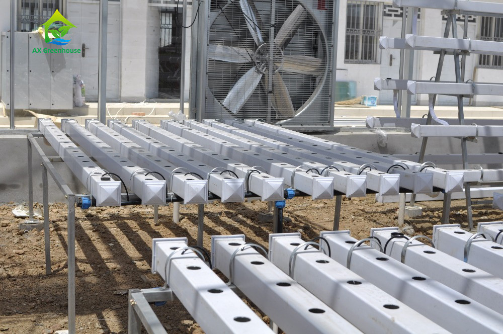 Soilless Indoor Farming Strawberry Growing PVC Tube For Hydroponics NFT System For Sale